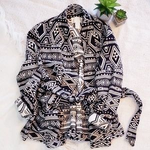 NEW H&M Blazer! - size 12